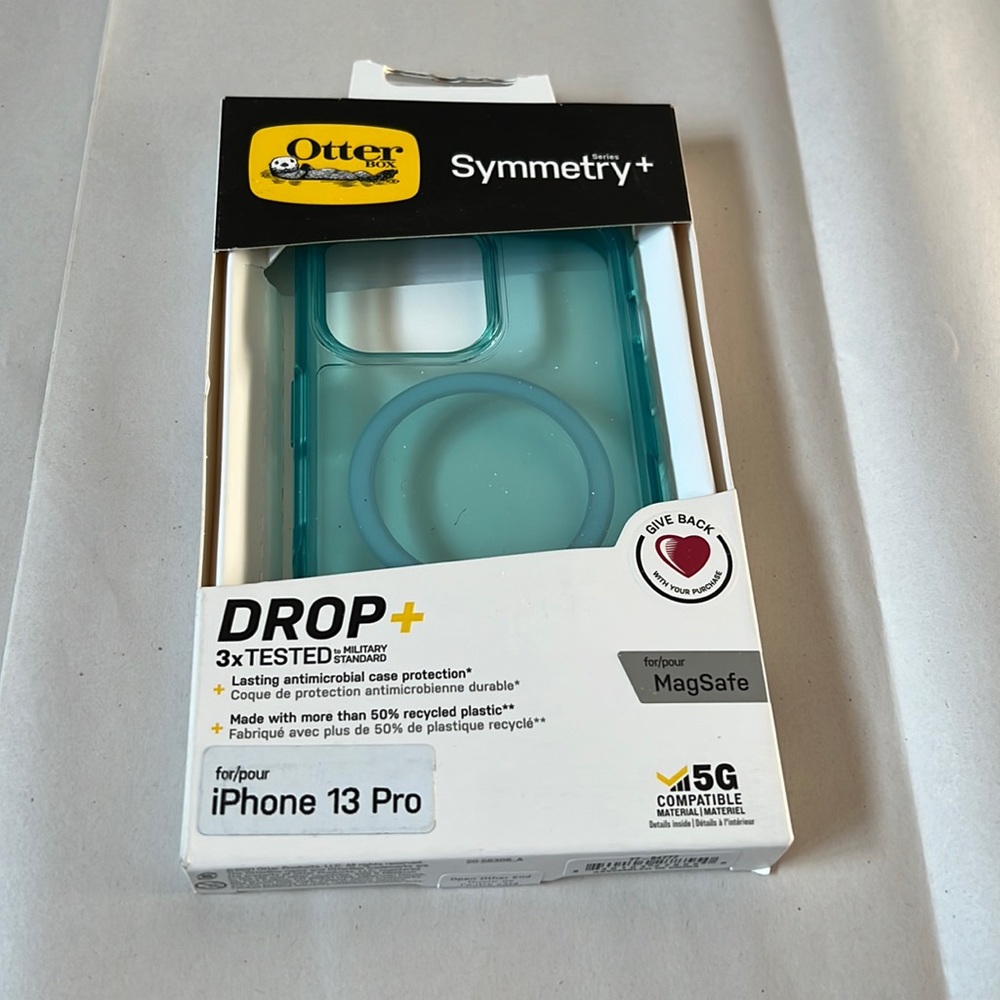 Otterbox Symmetry Plus Clear MagSafe Case for Apple iPhone 13 Pro
